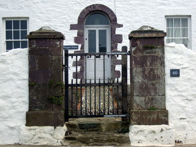File:Entrance to Prospect House - geograph.org.uk - 741941.jpg