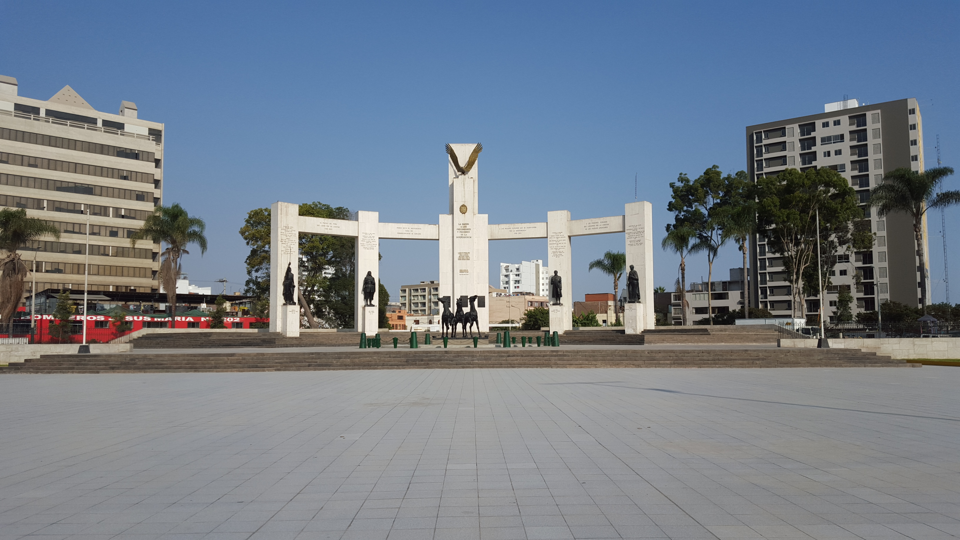 PARQUE DE LOS PRÓCERES LIMA PERÚ