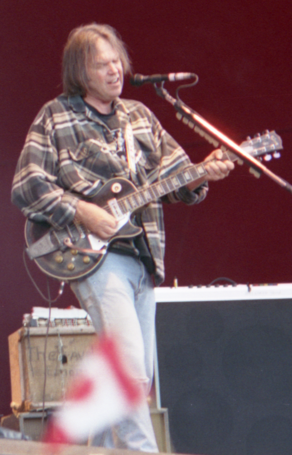 ファイル:Neil Young 1996.jpg - Wikipedia