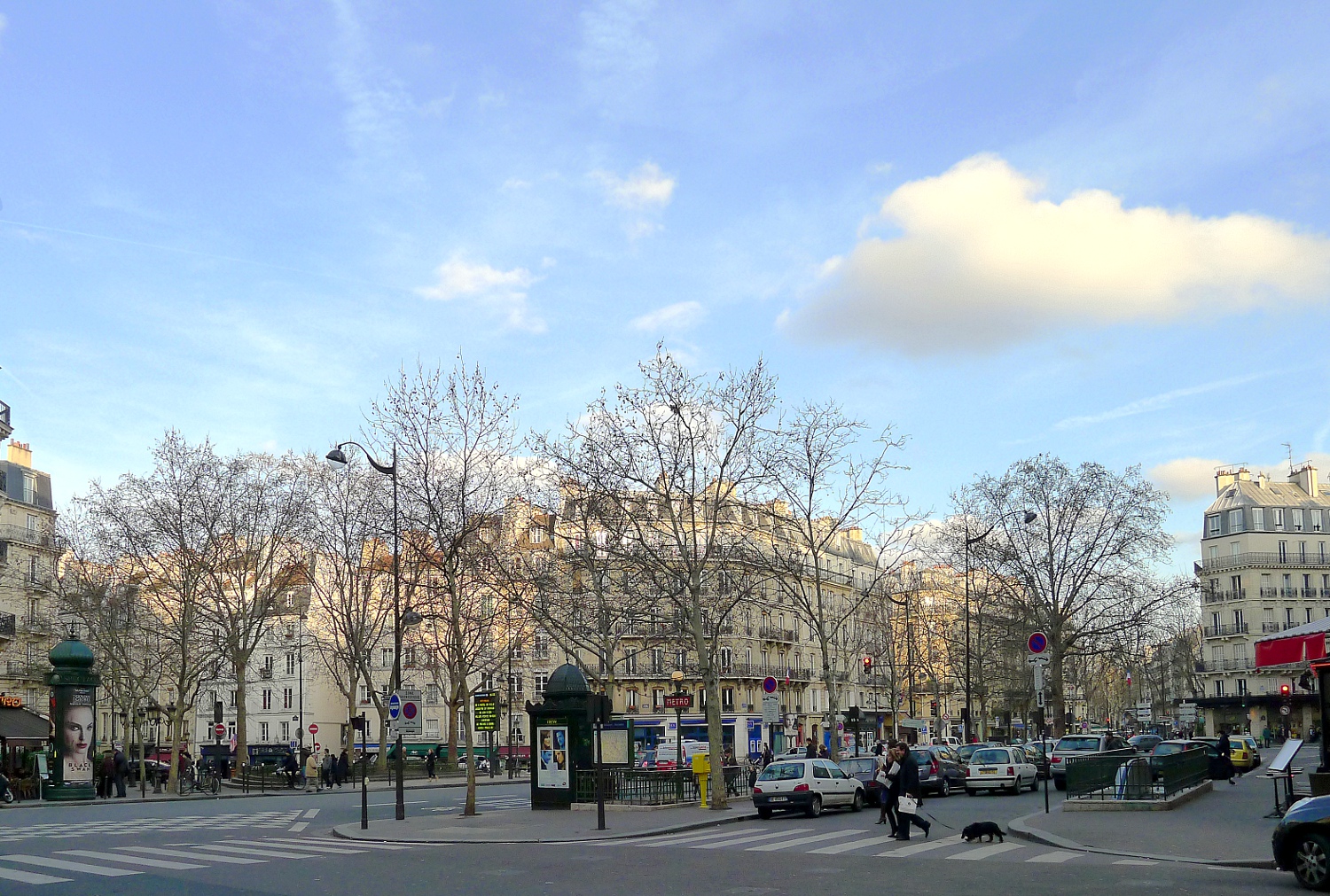 Place g. Maubert Франция. Площадь Мобер. 5 Округ Парижа. Площадь Мобер в Париже Огюст Эрбен.