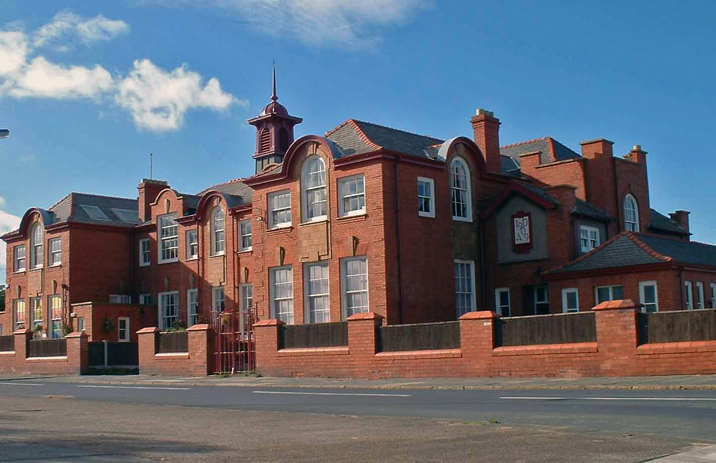 Hoylake Parade community centre