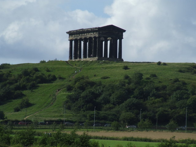 Penshaw Monument - geograph.org.uk - 1735112