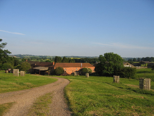 File:Shuckburgh Park and the Home Farm - geograph.org.uk - 19923.jpg