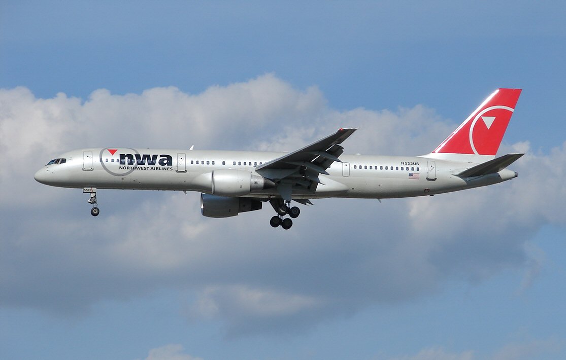 The Boeing 757 (552581695).jpg