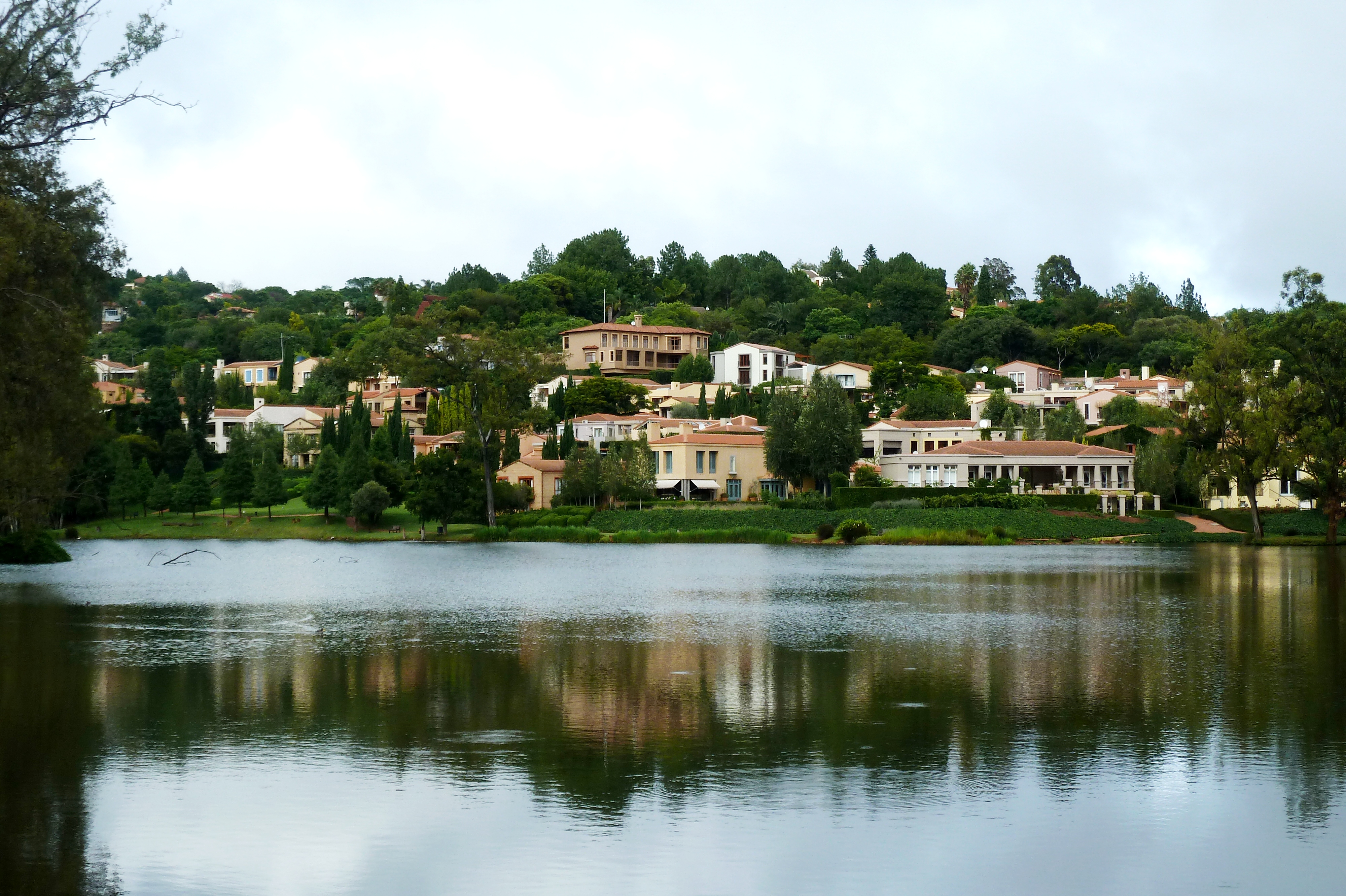 File Waterkloof Village Waterkloof Pretoria jpg 