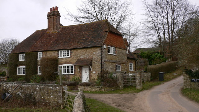 File:"Lower House" at Hascombe - geograph.org.uk - 1180281.jpg