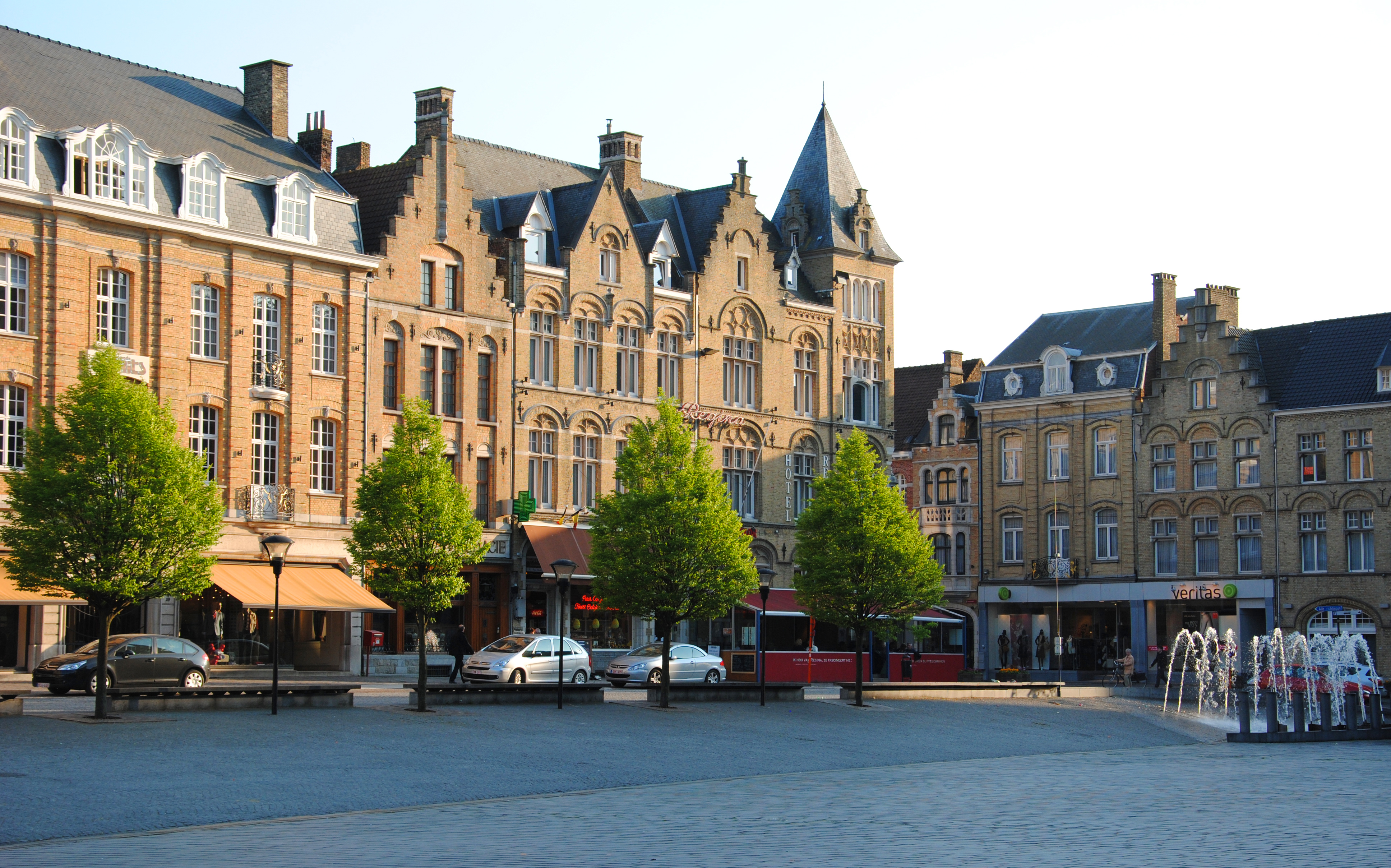 File:Belgian-city-ypres.jpg - Wikimedia Commons