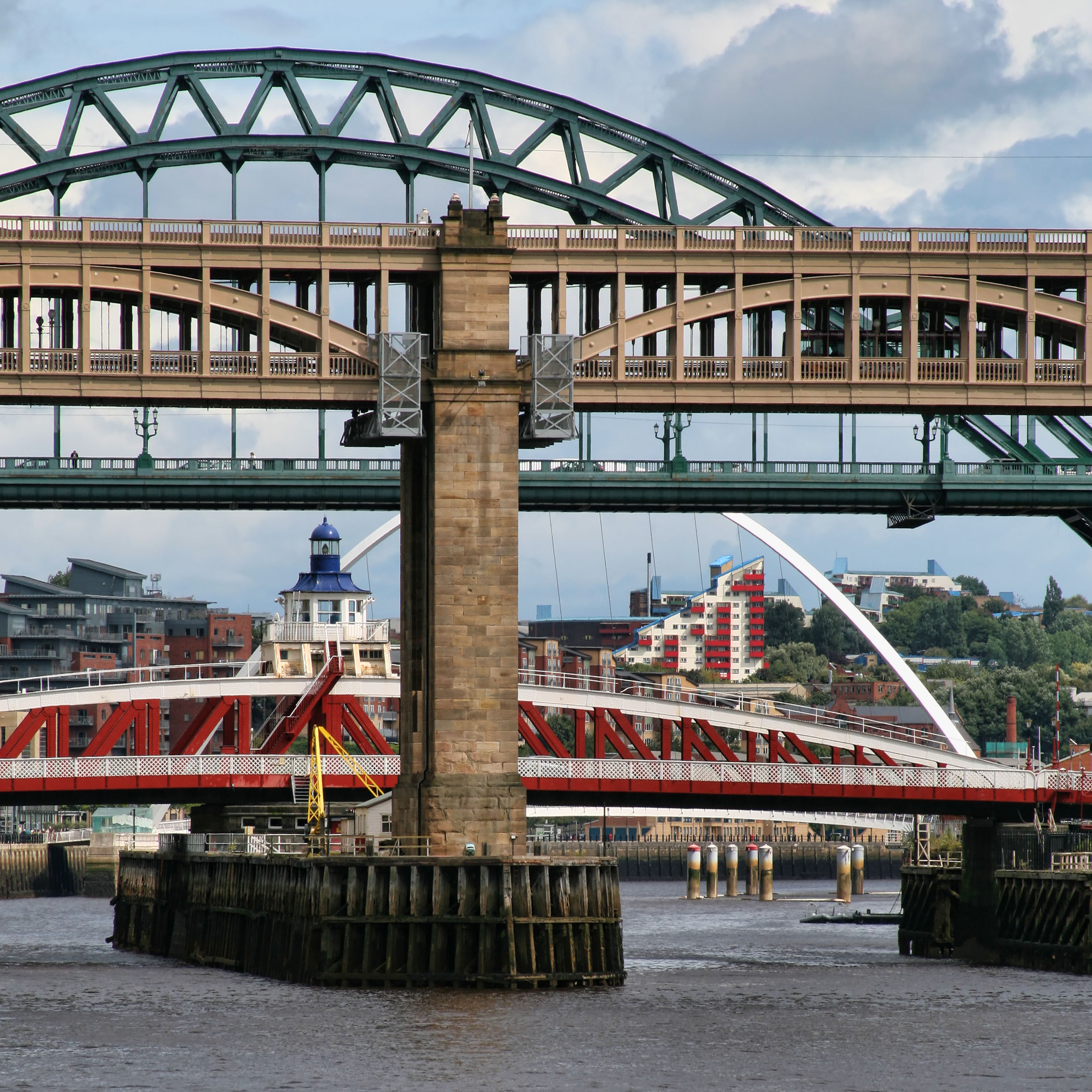 Tyne Bridge. Мосты в городе Глазго. Мост в городе Лланголлен. Мосты города Орхус. Мосты на каникулы 4