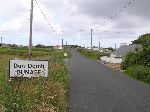File:Dun Damh (Dunaff) - geograph.org.uk - 1390912.jpg
