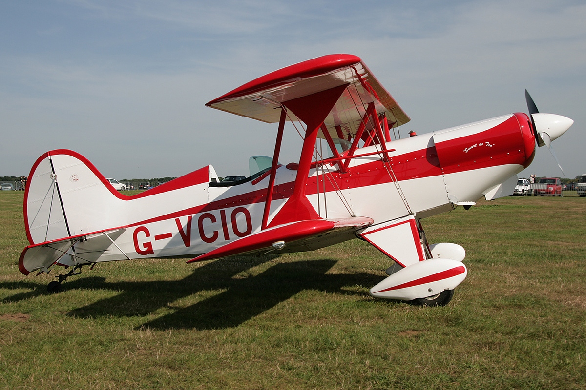 https://upload.wikimedia.org/wikipedia/commons/1/15/EAA_Acro_Sport_II_AN1576354.jpg