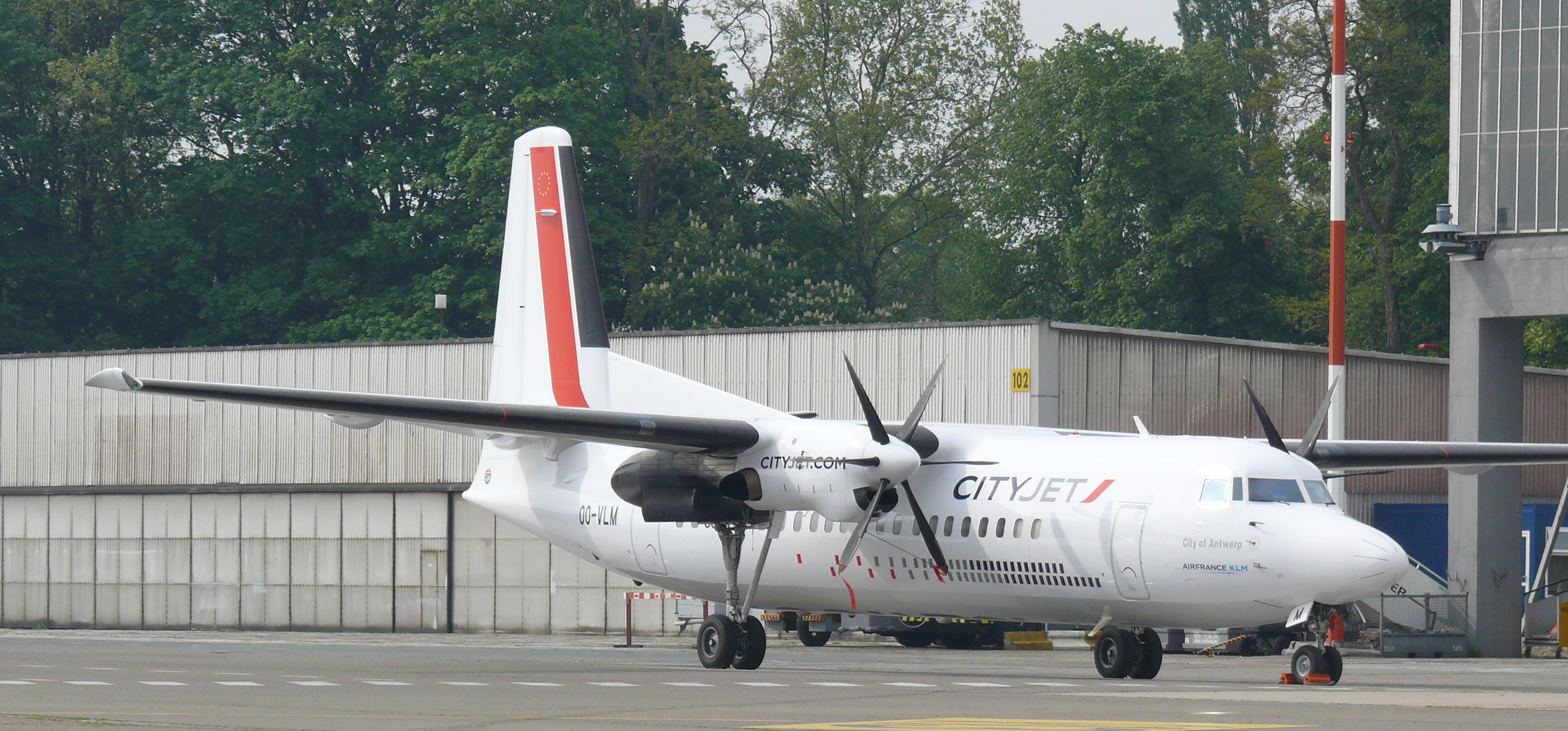 periode Post impressionisme binnenkort File:Fokker F50 OO-VLM.jpg - Wikimedia Commons