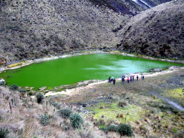 Archivo:Laguna Verde, panorámica 4.JPG