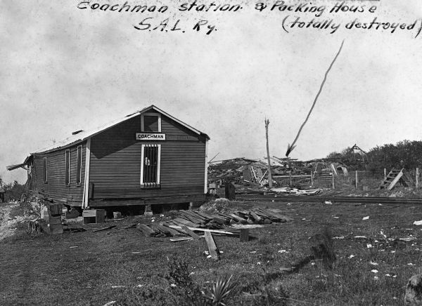 File:Seaboard Air Line Coachman station and fruit packing house after the 1921 hurricane.jpg