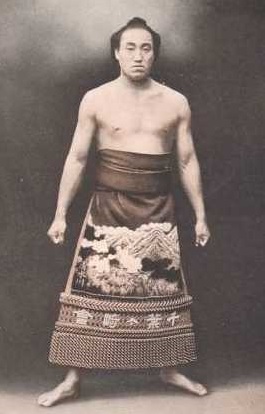 <span class="mw-page-title-main">Shimizugawa Motokichi</span> Japanese sumo wrestler (1900–1967)