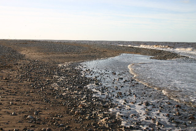 Shingle Beach Mawbray - geograph.org.uk - 91795