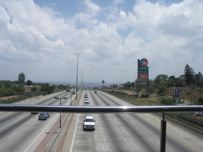 File:South Africa-Gauteng-N1 South02.jpg