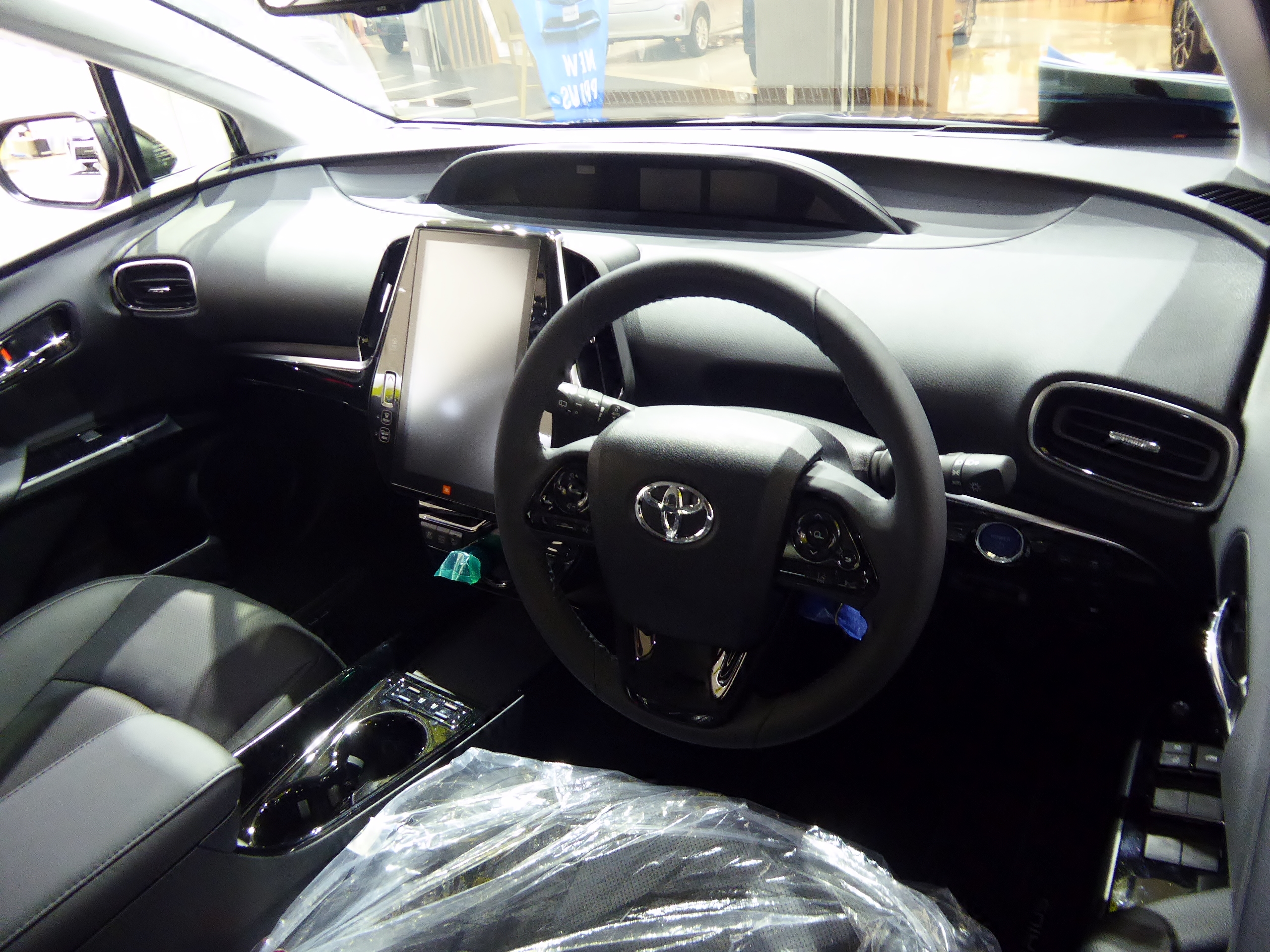 File The Interior Of Toyota Prius A Premium Daa Zvw51 Ahxhb