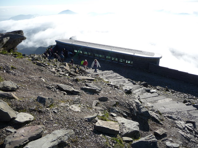 File:The new Snowdon summit cafe - geograph.org.uk - 1509147.jpg