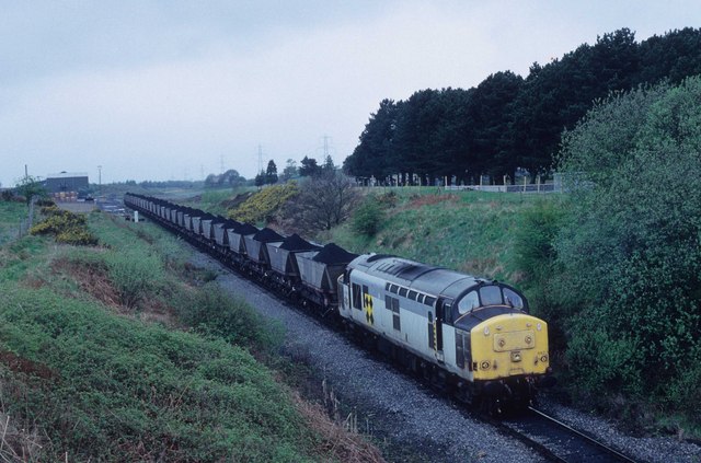 File:A coal train departs from Tower. - geograph.org.uk - 843332.jpg