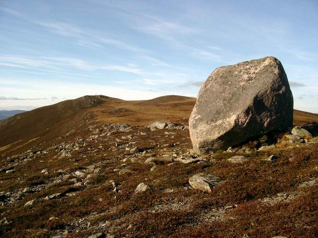 File:Erratic boulder - geograph.org.uk - 273855.jpg