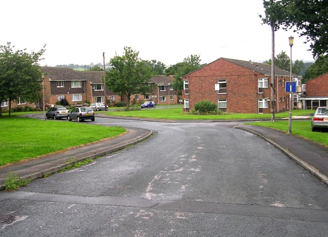 File:Fieldway - Valley Drive - geograph.org.uk - 911364.jpg