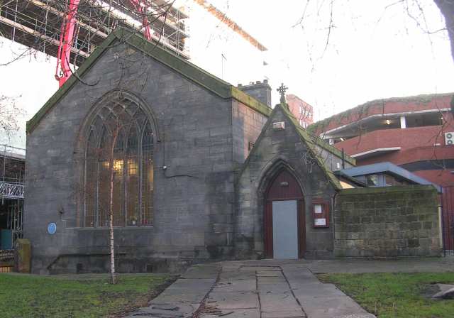 File:Former Leeds Charity School - St John's Churchyard - geograph.org.uk - 632761.jpg