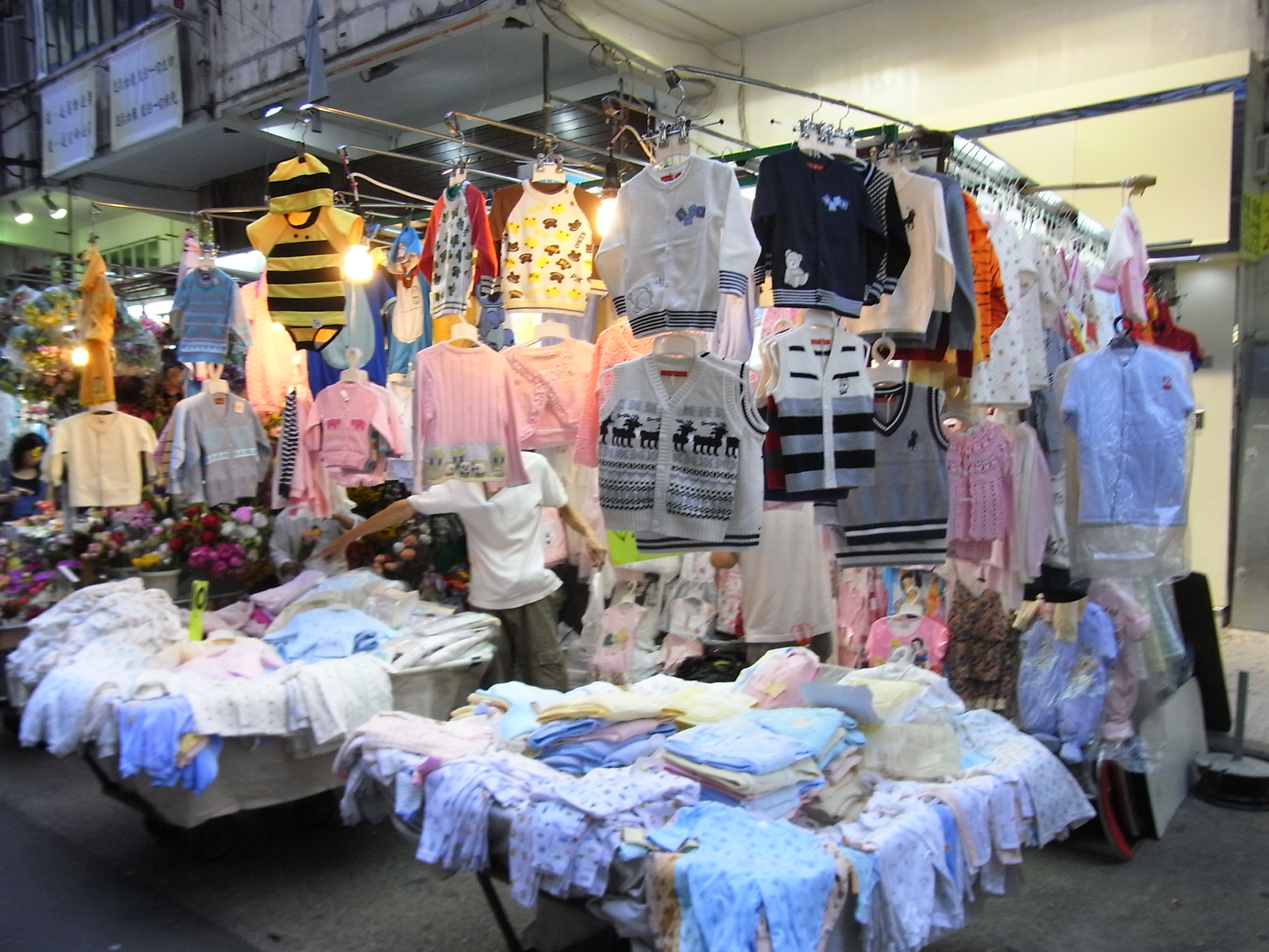 baby clothes near me