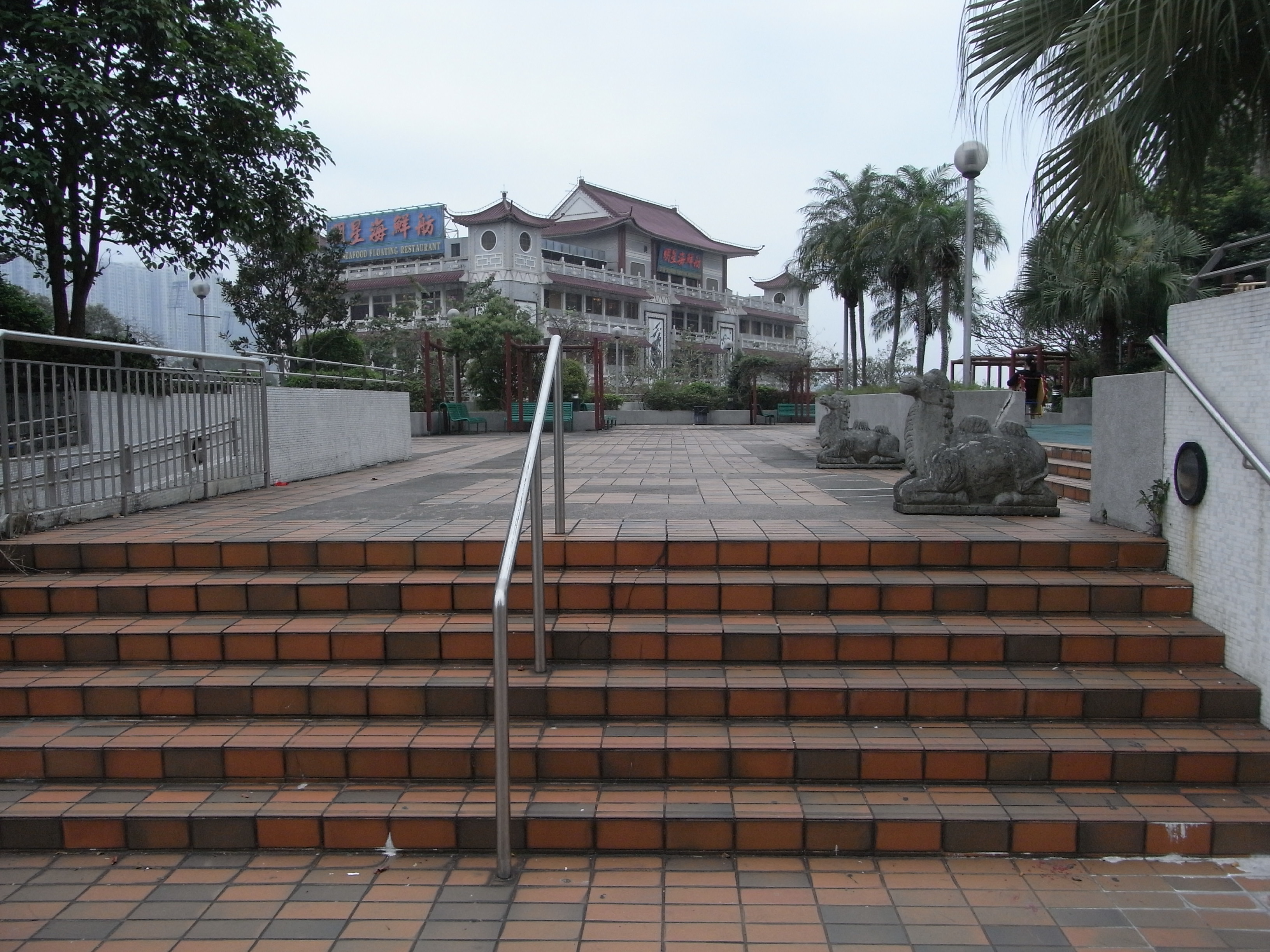 File Hk Shatin 沙田明星畫舫 Star Seafood Floating Restaurant Roof