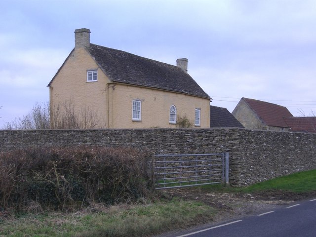 File:Hebden farm - geograph.org.uk - 326912.jpg