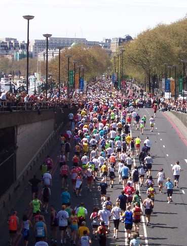 File:London Marathon 2005 cropped.jpg