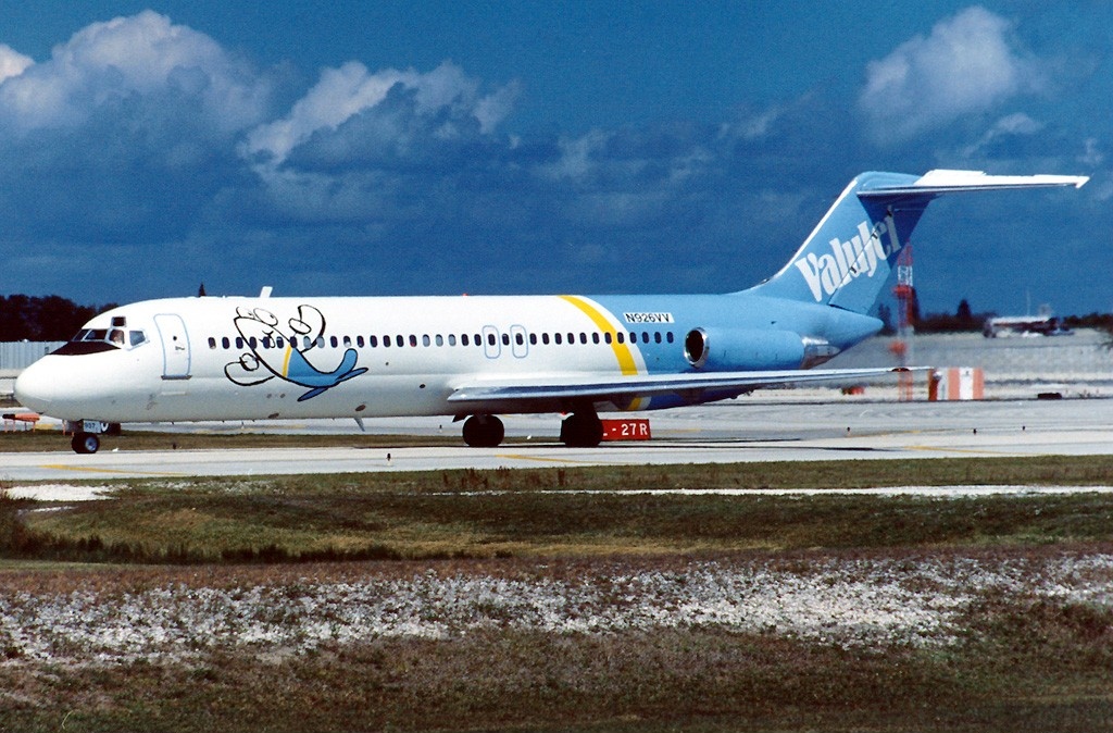 save 50% Buy 4 ValuJet Airlines system timetable 4/2/95 5112 