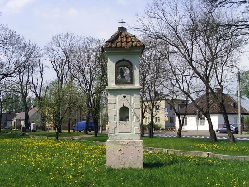 File:Międzyrzec podlaski kapliczka.jpg