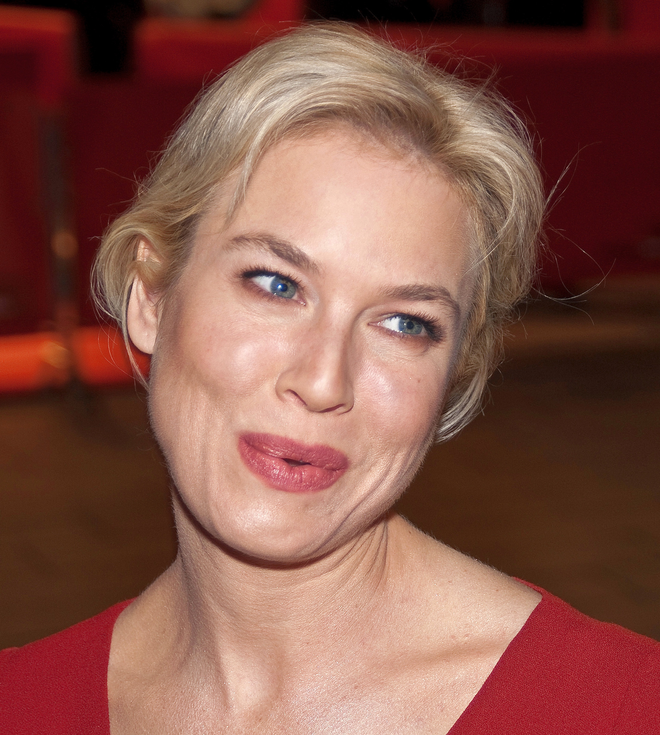 File:Renée Zellweger (Berlin Film Festival 2009)-2.jpg - Wikimedia Commons