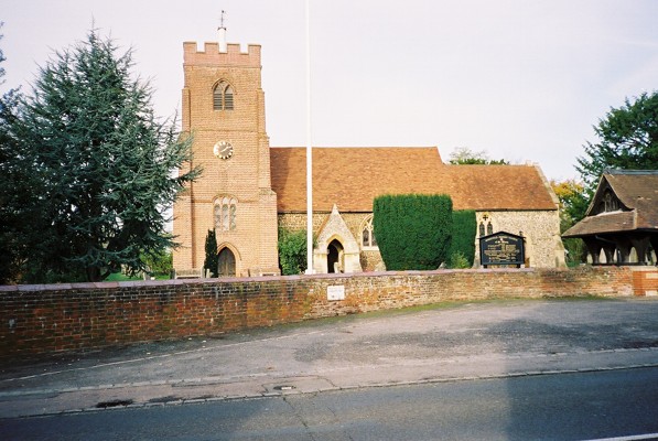 File:St Mary's, Winkfield - geograph.org.uk - 78379.jpg