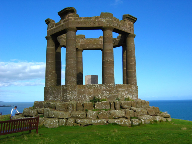 Stonehaven War Memorial