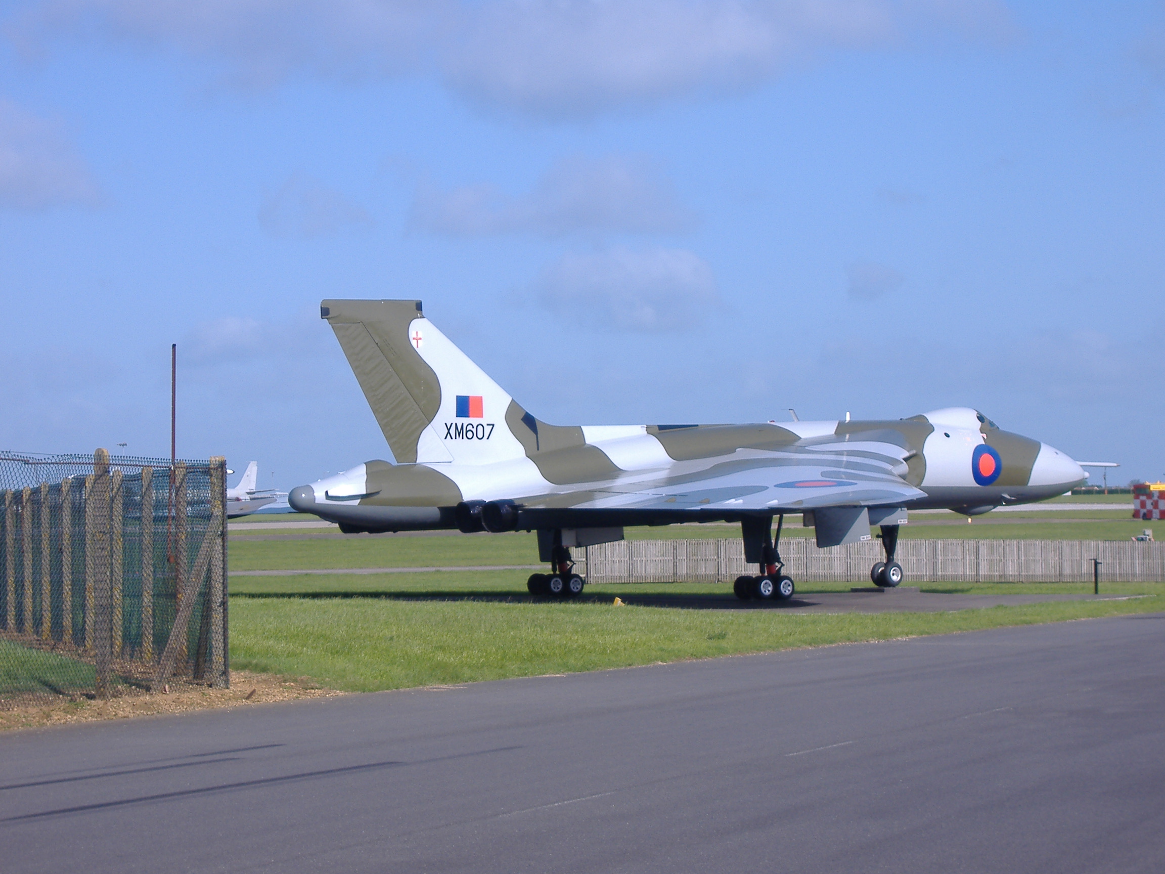 XM607 SIDE VIEW.JPG