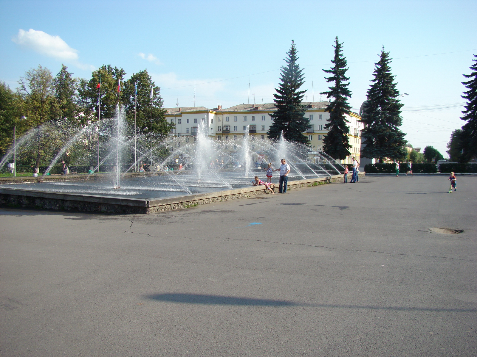 Улицы города первоуральска. Площадь Первоуральск. Гордпервоуральск площадь. Первоуральск Центральная площадь. Первоуральск центр города площадь.