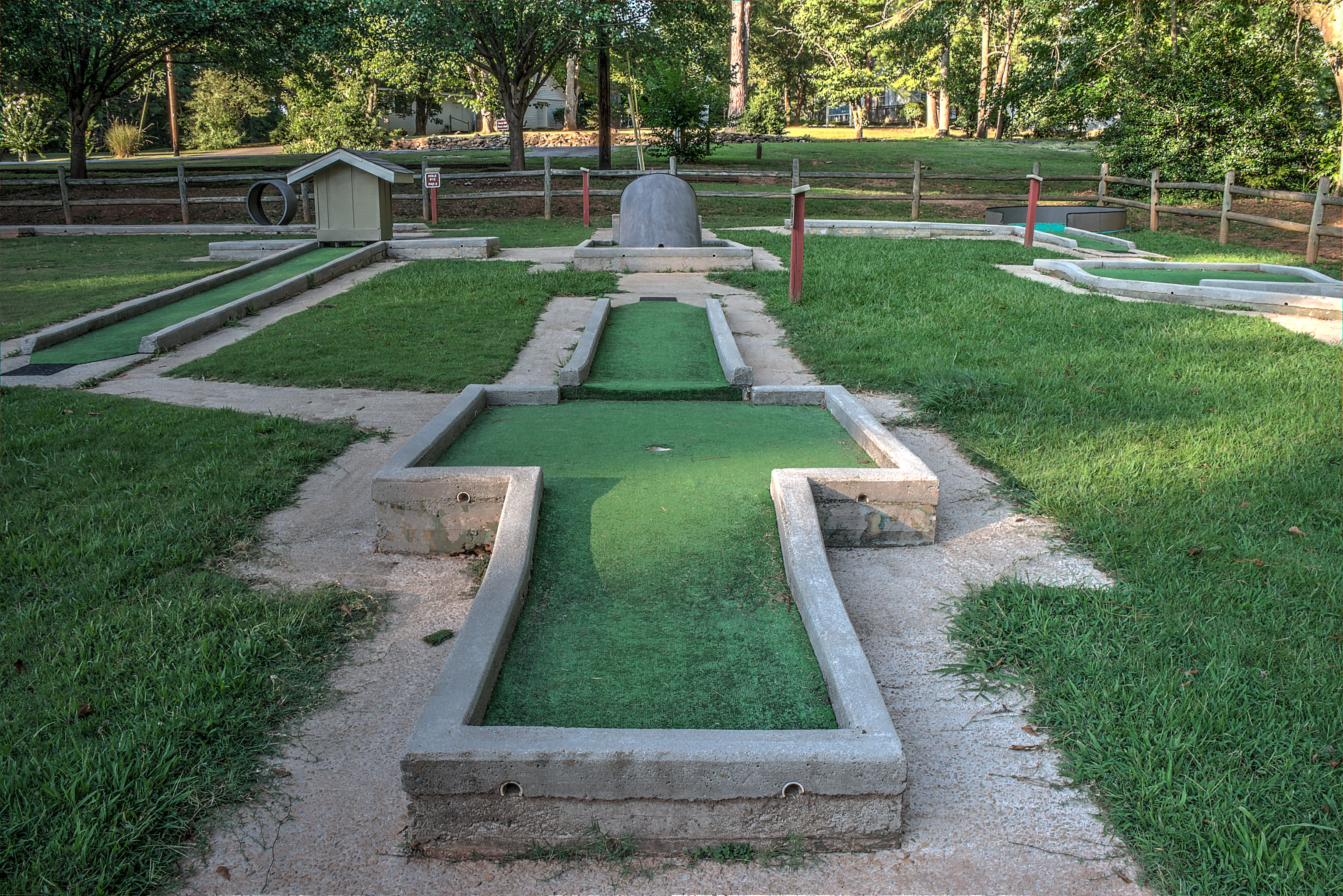 Miniature golf - Wikipedia