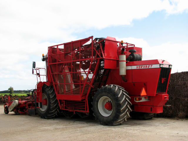 File:A sugar beet harvester - geograph.org.uk - 552511.jpg