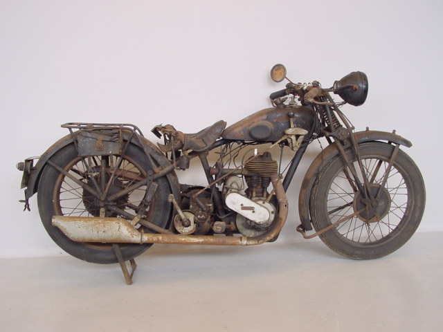 File:Ariel Model A 557 cc 1928.jpg