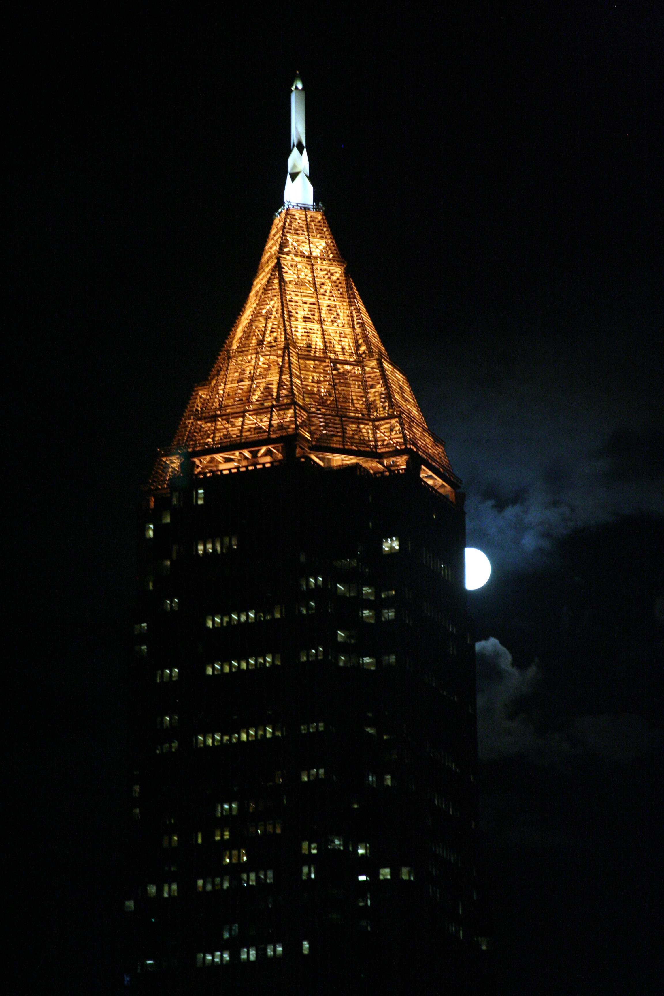 File:Bank of America Plaza night, Atlanta, GA.jpg - Wikimedia Commons
