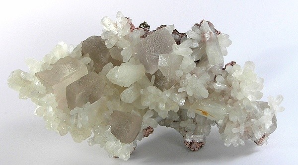 File:Calcite-Stilbite-Ca-169745.jpg