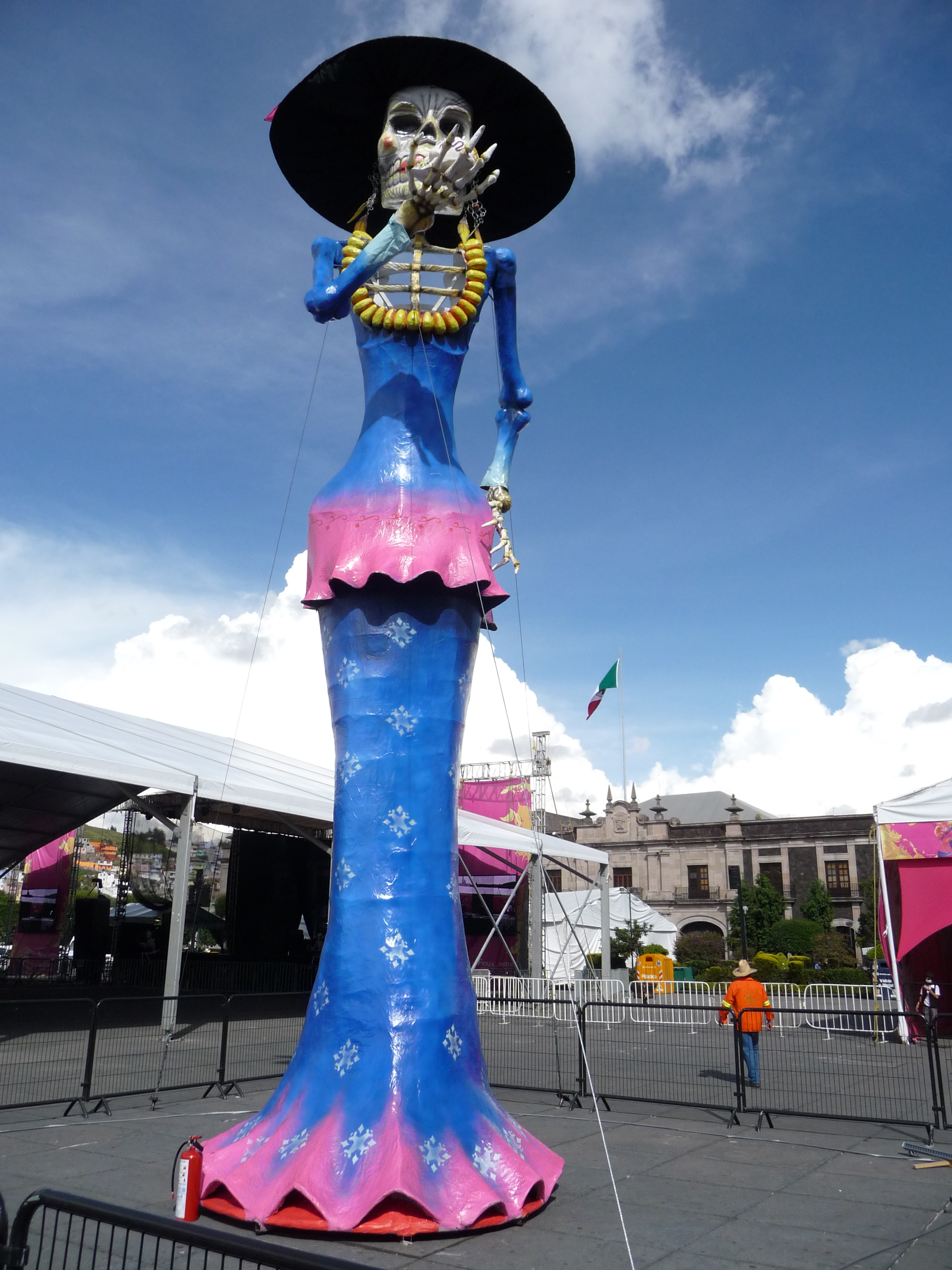 Resultado de imagen de catrina gigante