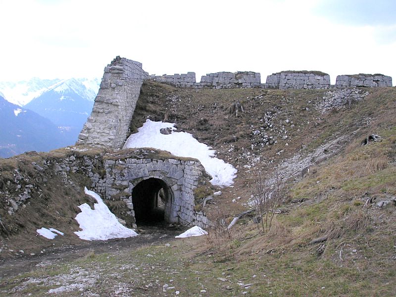 File:Festung Schlosskopf 3.jpg