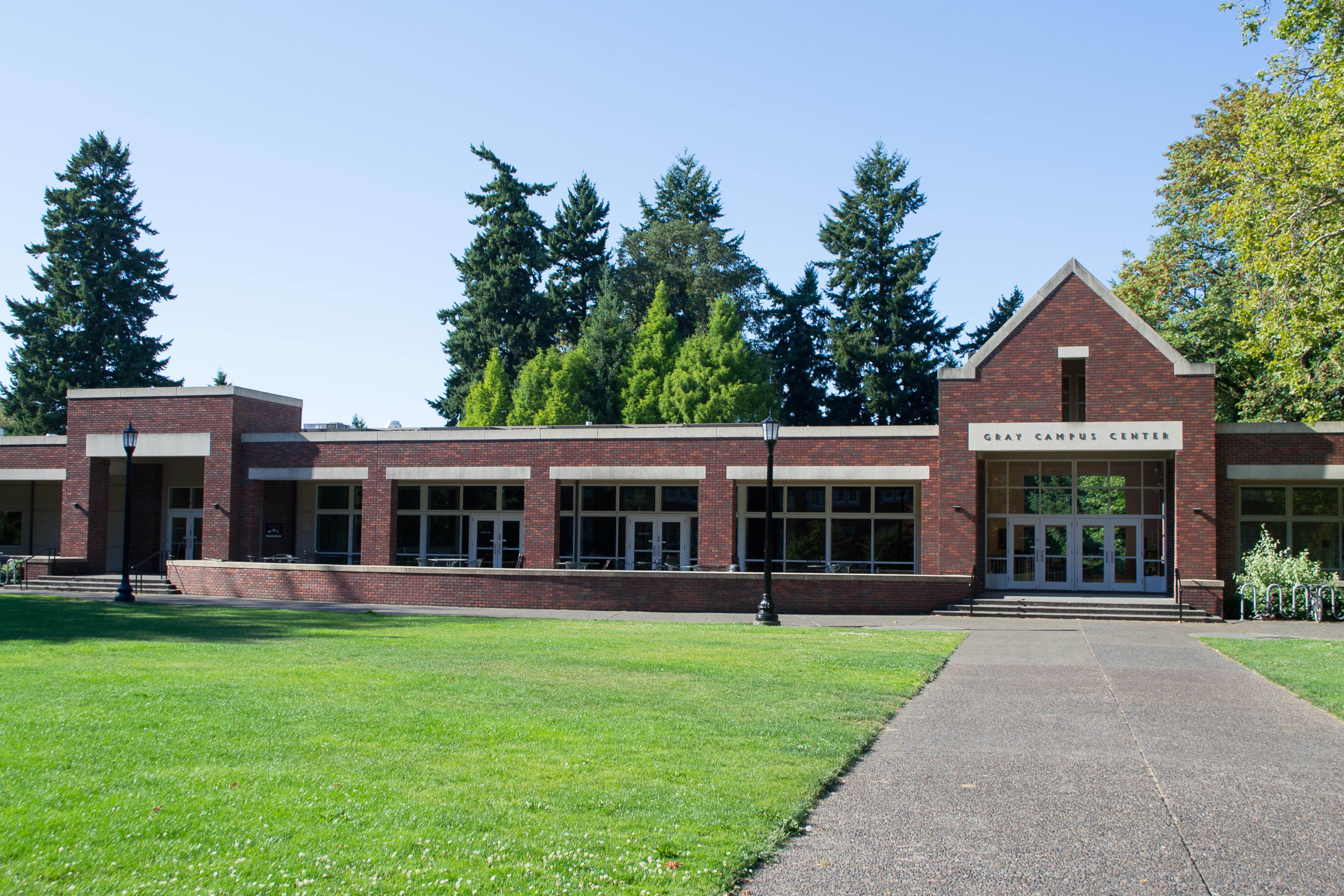 Центр рид. Портлендский колледж Reed College в штате Орегон. Reed College. Tutorial Colleges jpg.