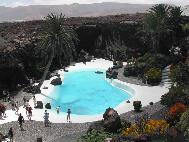 File:Lanzarote Jameos del Agua Pool.jpg