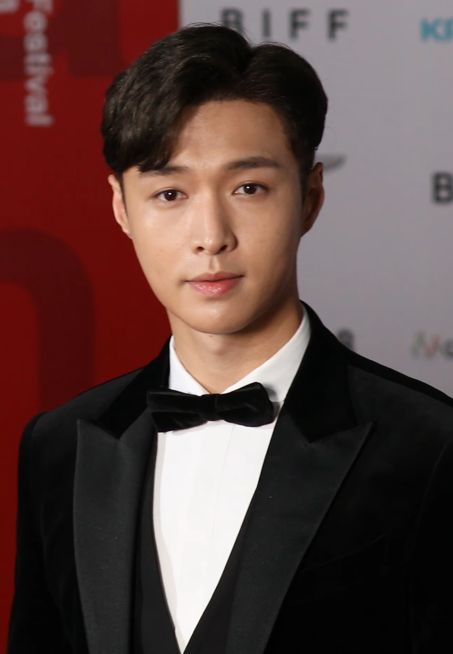 Lay Cantante Wikipedia La Enciclopedia Libre