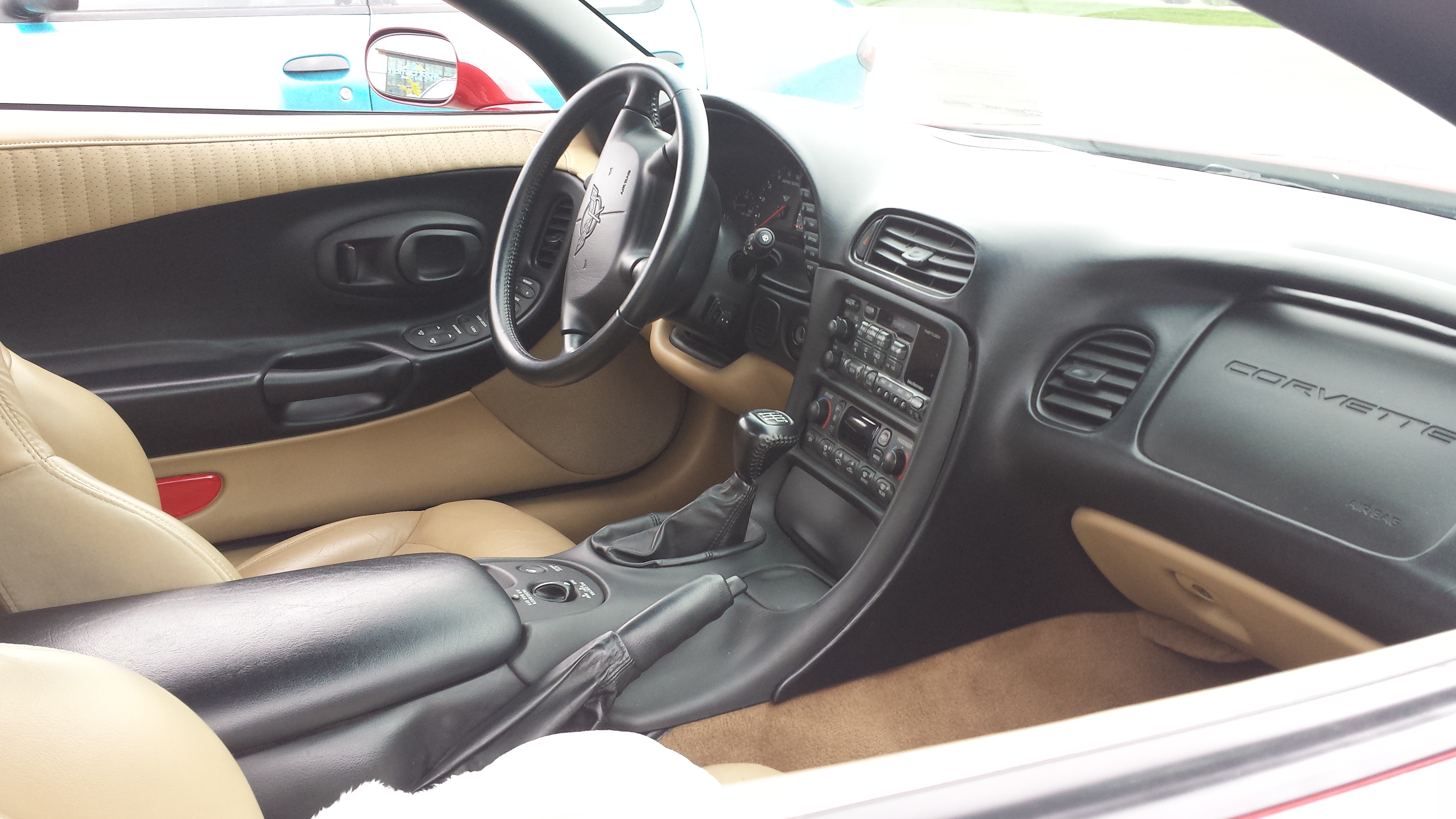File Old New Chevrolet Corvette Interior 15123958966 Jpg