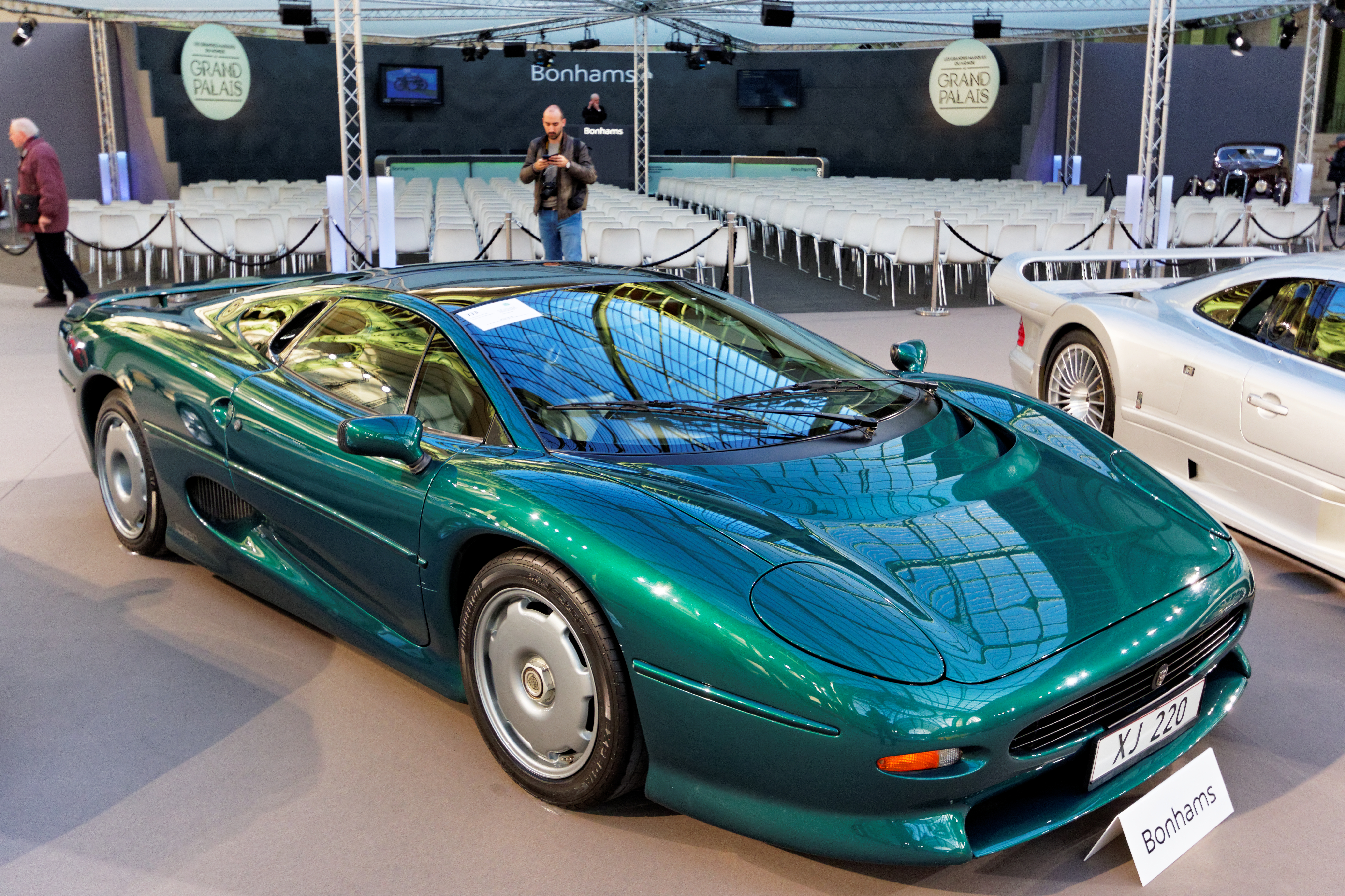 Jaguar Xj220 Wikipedia