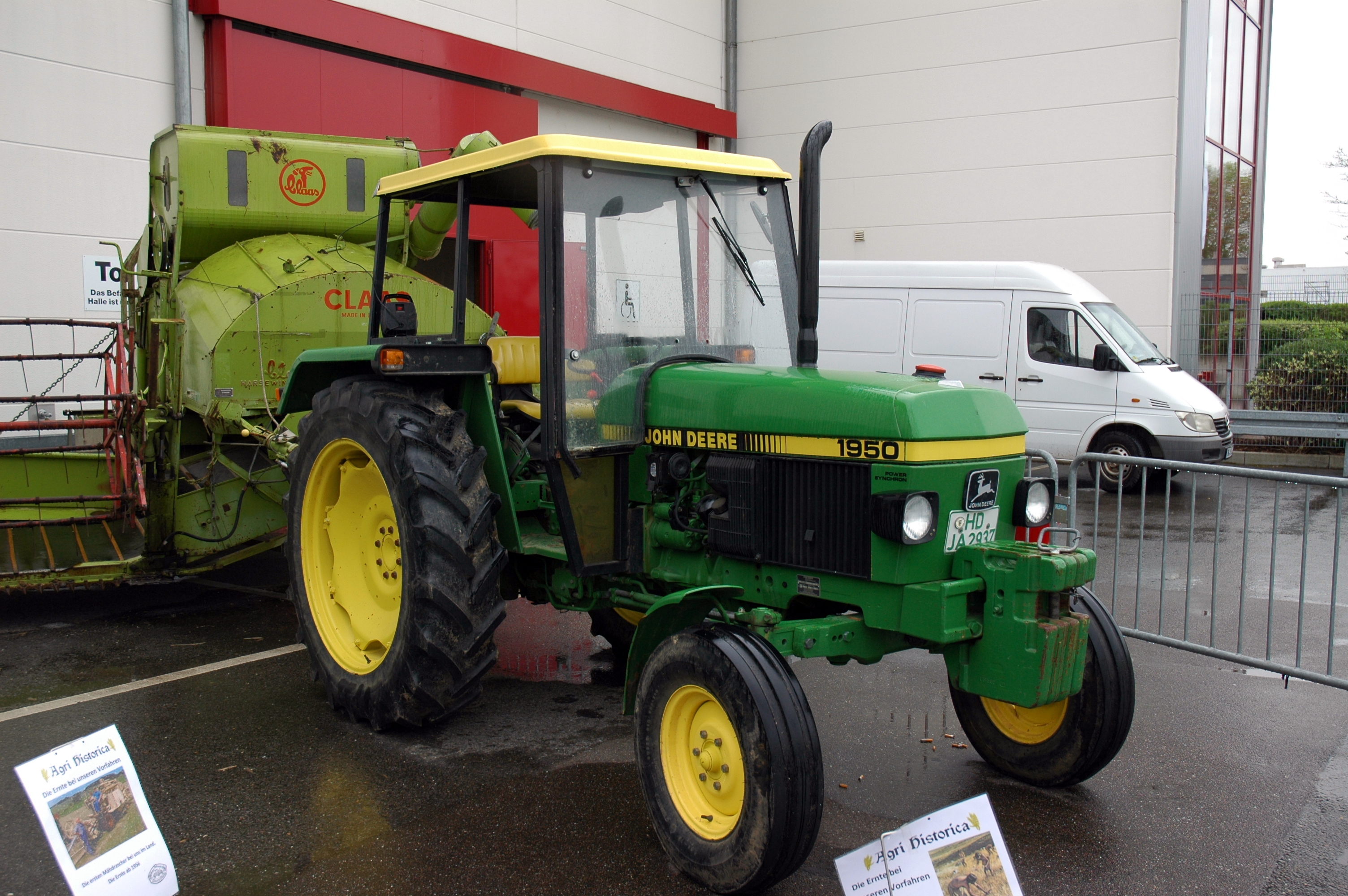 File:Siensheim Agri Historica 2015 - John Deere 1950.JPG - Wikimedia Commons